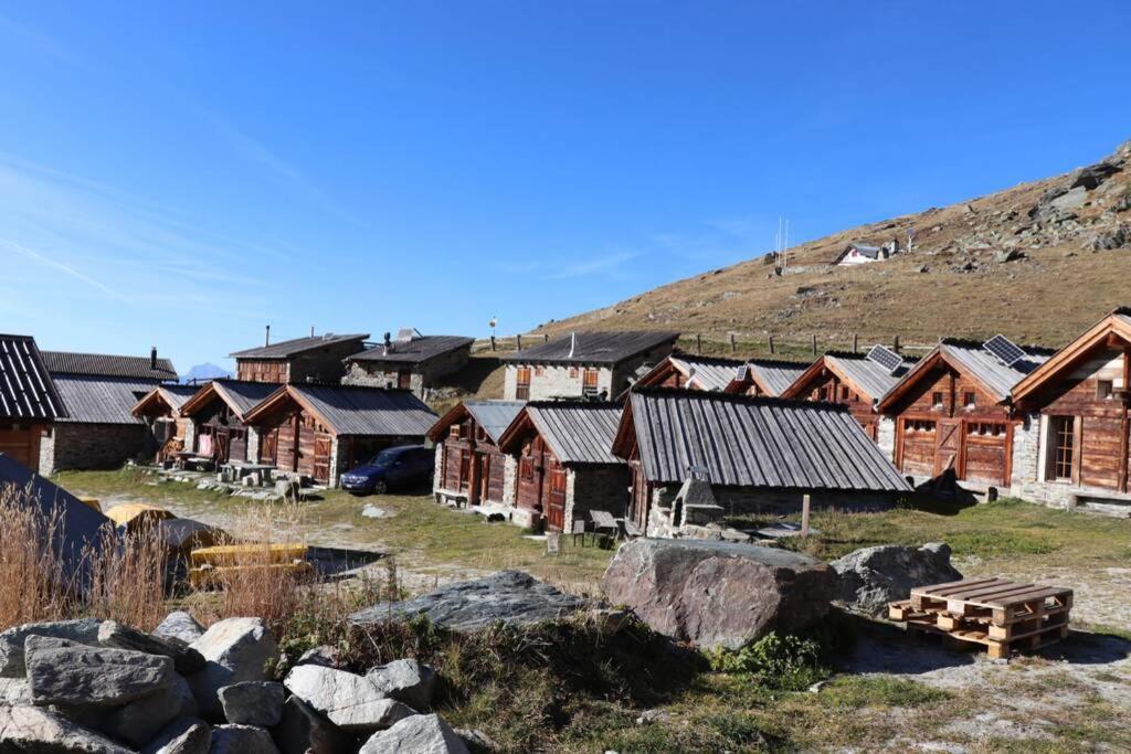 Appartement "Le Ver Luisant" A Saint-Martin, Val D'Herens, Valais Exterior foto